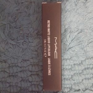 NIB MAC retro matte liquid lipcolour "SO ME"